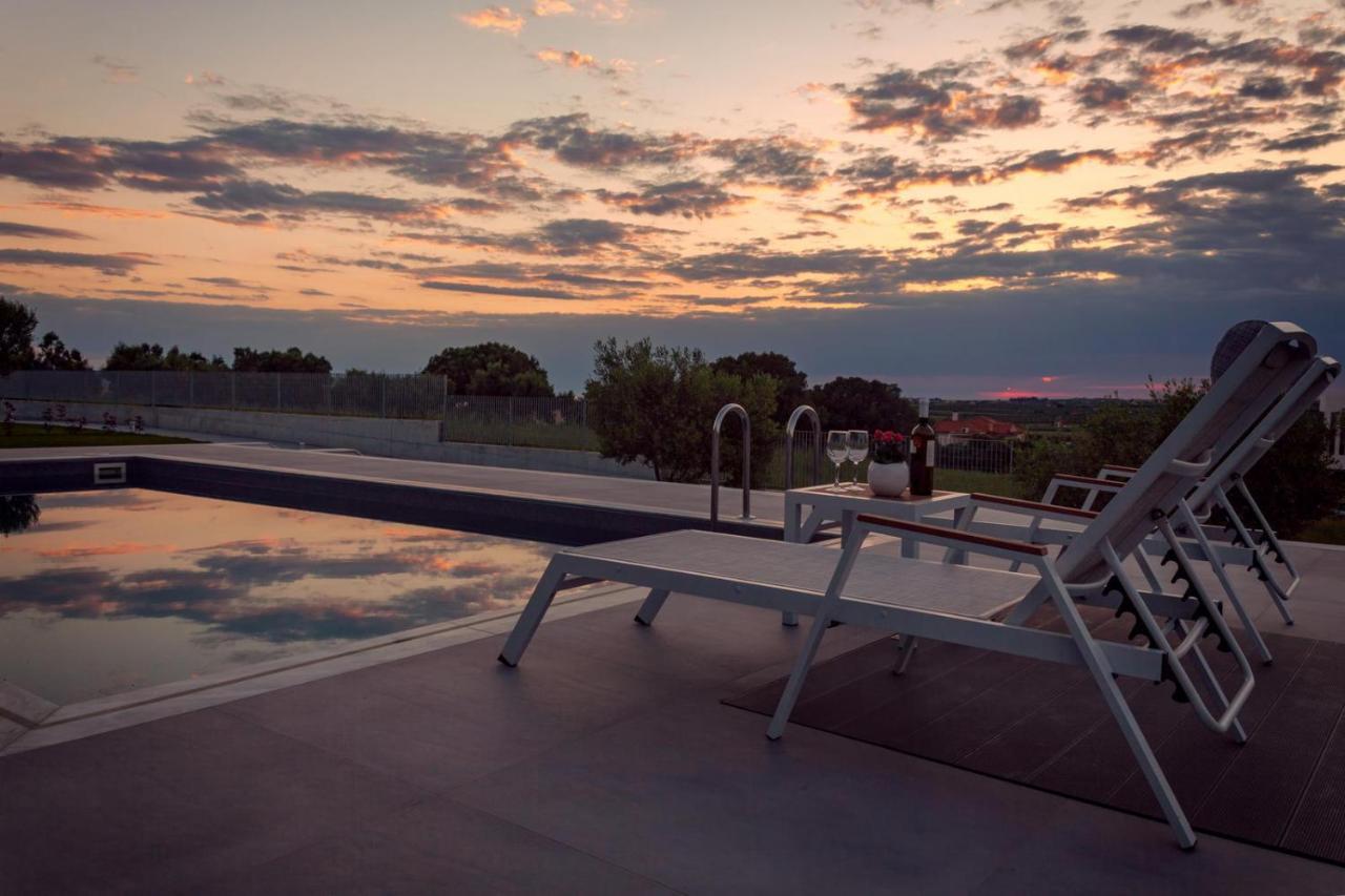 Merelia Luxury Villas - Halkidiki Nea Moudania Exterior foto